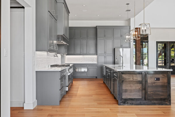 14-bkhbuilders-207gwendolynstrail-3769a